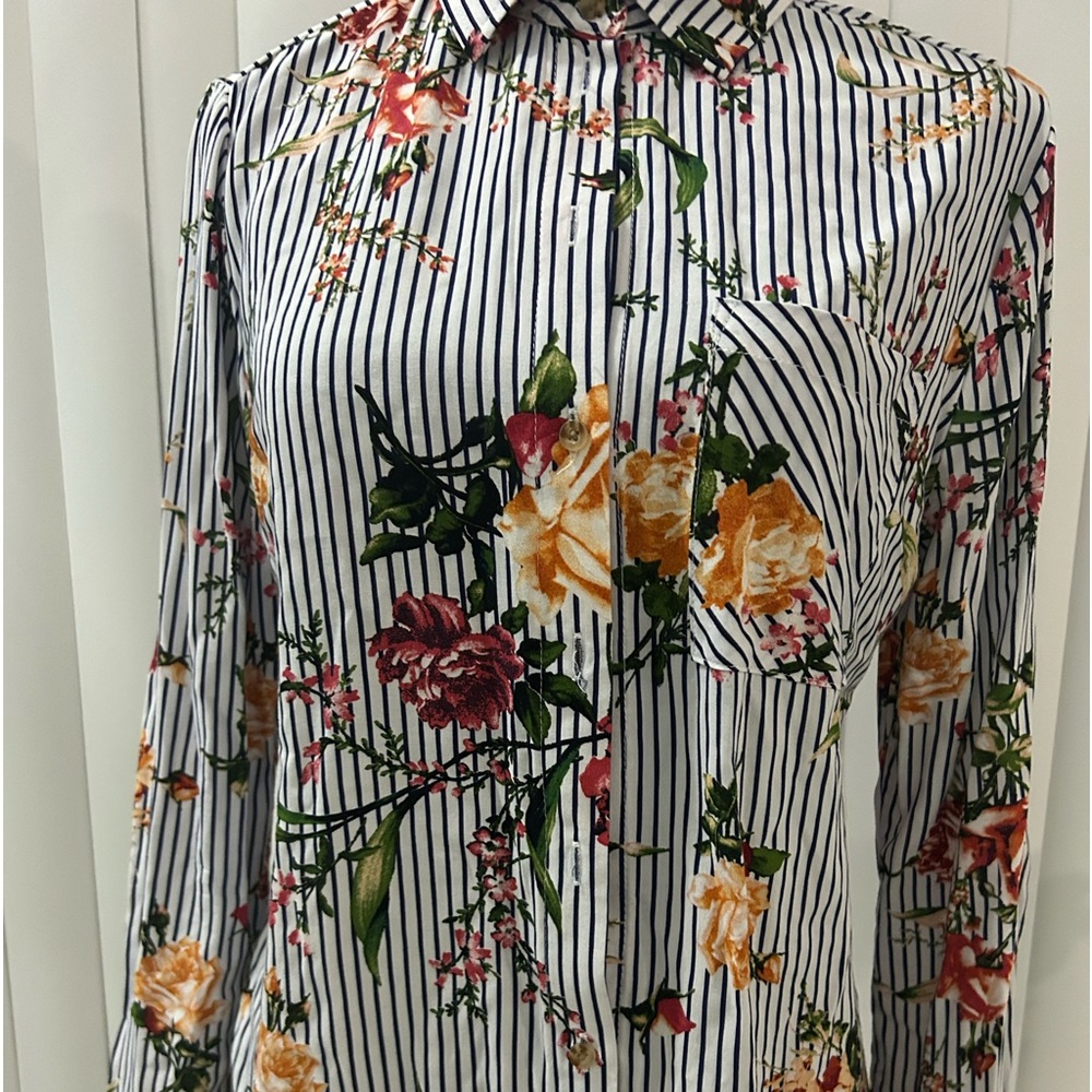 Small Polly & Esther Floral Long sleeve Blouse Rayon
